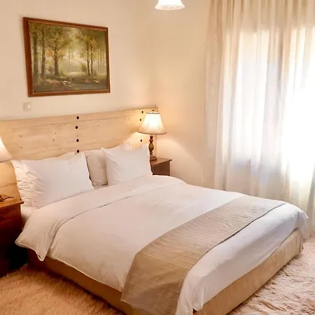 Xenonas Iresioni Guest house 3*