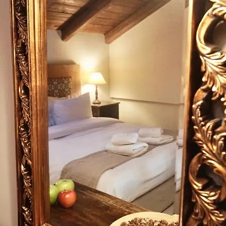 Xenonas Iresioni بيت ضيافة أراخوفا