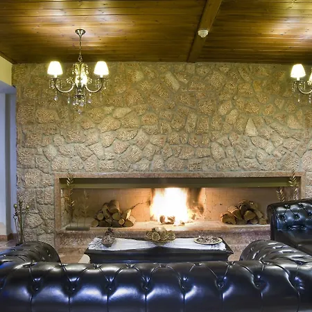 بيت ضيافة Xenonas Iresioni