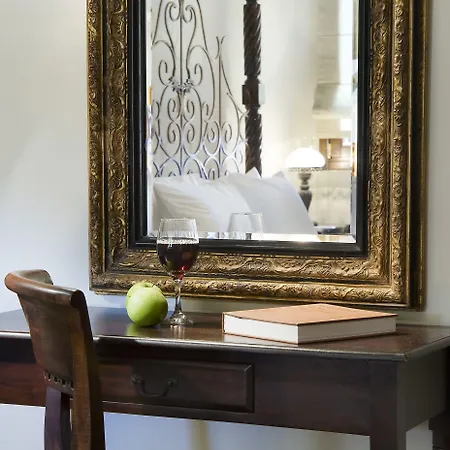 Xenonas Iresioni أراخوفا