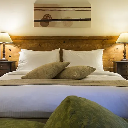 Xenonas Iresioni Guest house 4*
