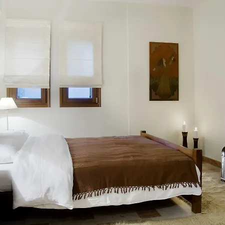 Guest house Xenonas Iresioni 3*