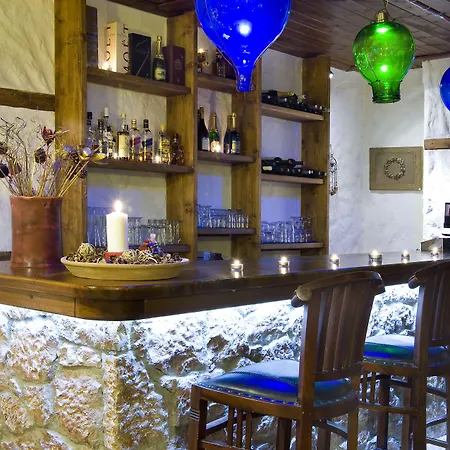 Maison d'hôtes Xenonas Iresioni 4*