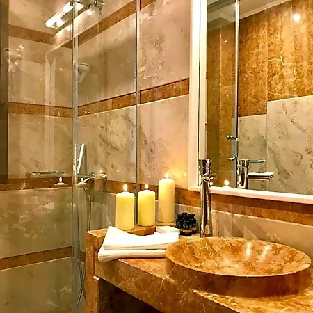 Xenonas Iresioni 4* Aráhova