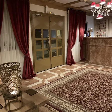 Xenonas Iresioni 4* Arachova