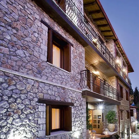 Xenonas Iresioni 4* Arachova