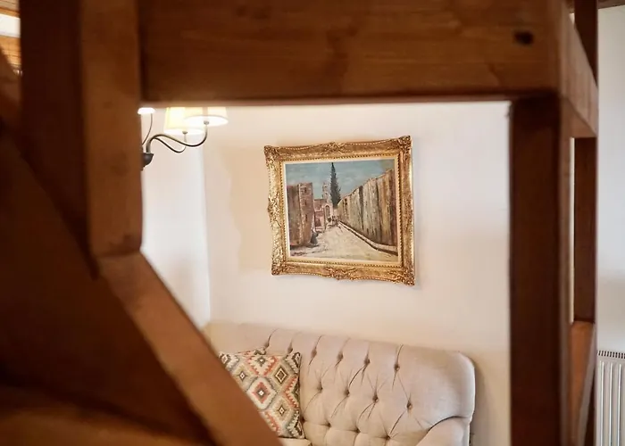 Guest house Xenonas Iresioni 3*