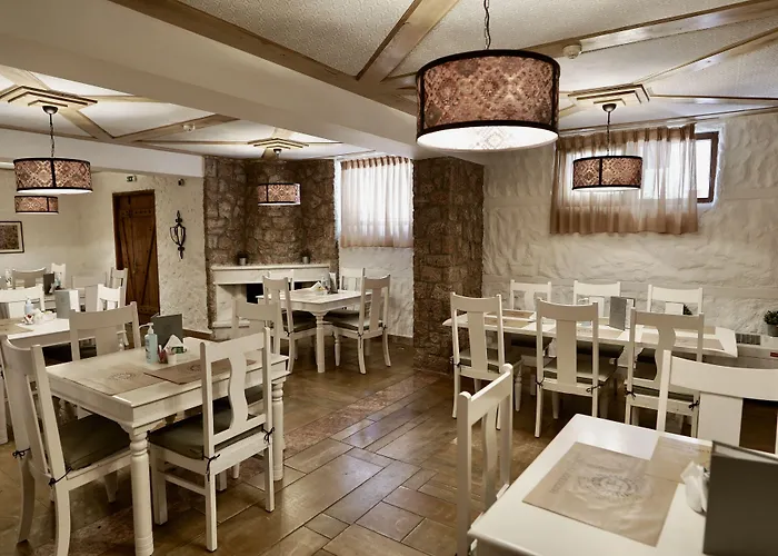 Guest house Xenonas Iresioni 3*